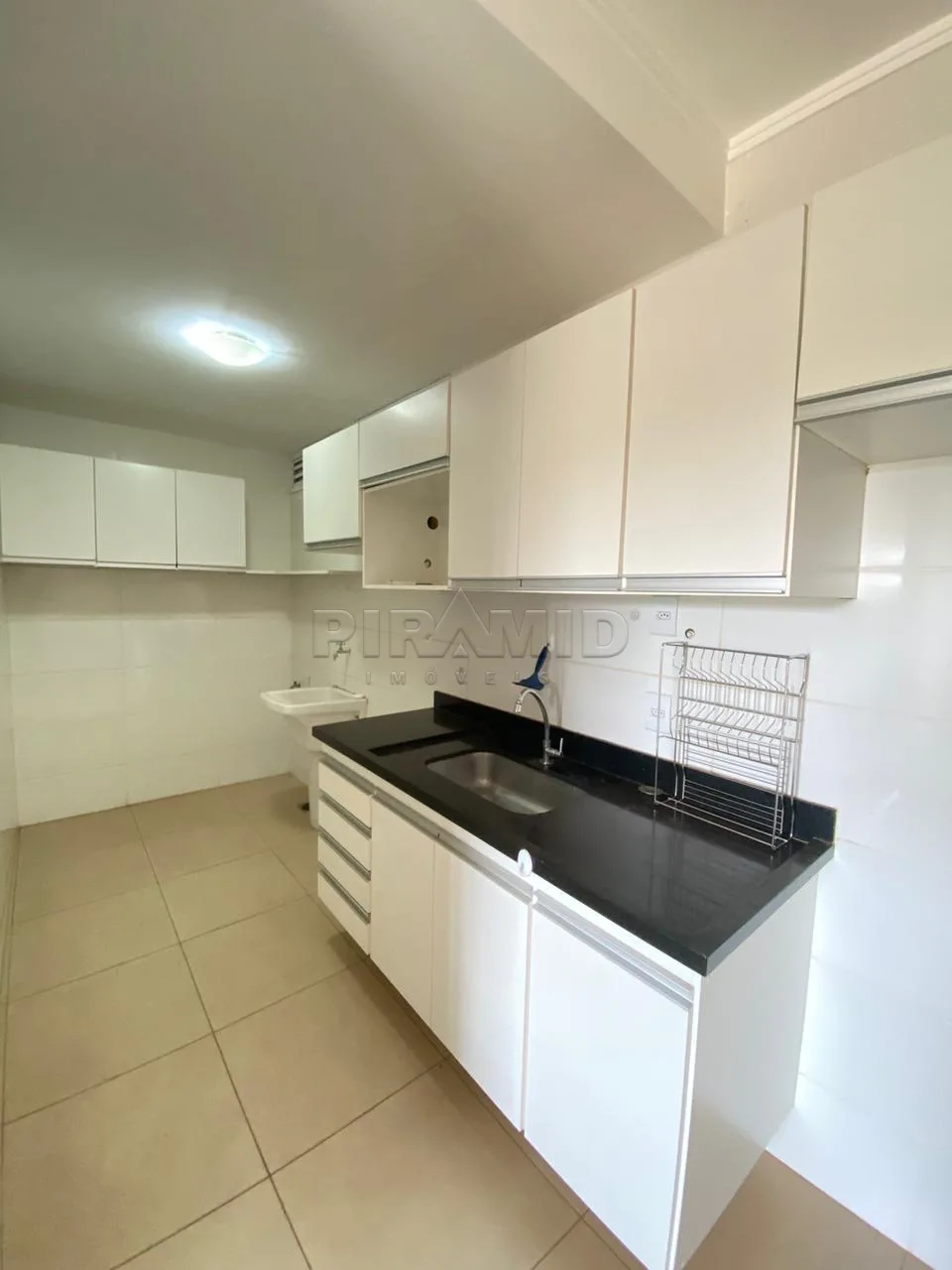 Comprar Apartamento / Padr&atilde;o em Ribeir&atilde;o Preto R$ 240.000,00 - Foto 4