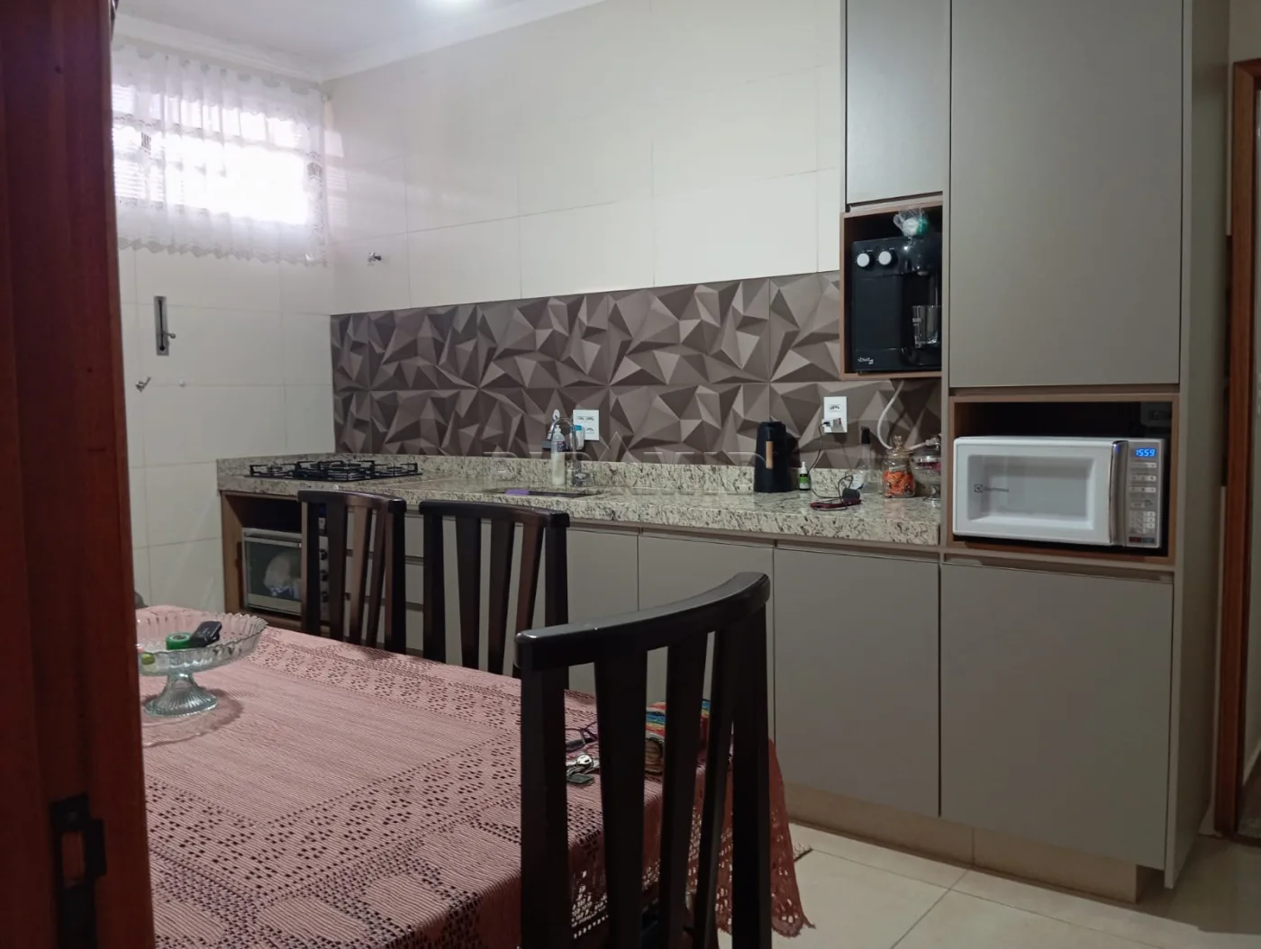 Comprar Casa / Padr&atilde;o em Ribeir&atilde;o Preto R$ 500.000,00 - Foto 3