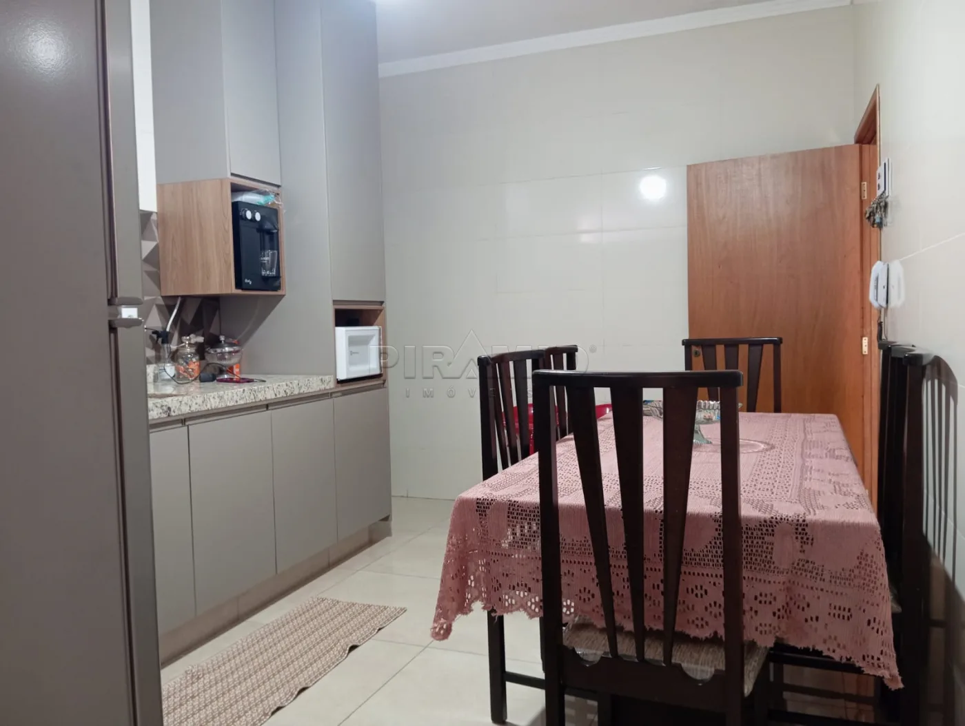 Comprar Casa / Padr&atilde;o em Ribeir&atilde;o Preto R$ 500.000,00 - Foto 4