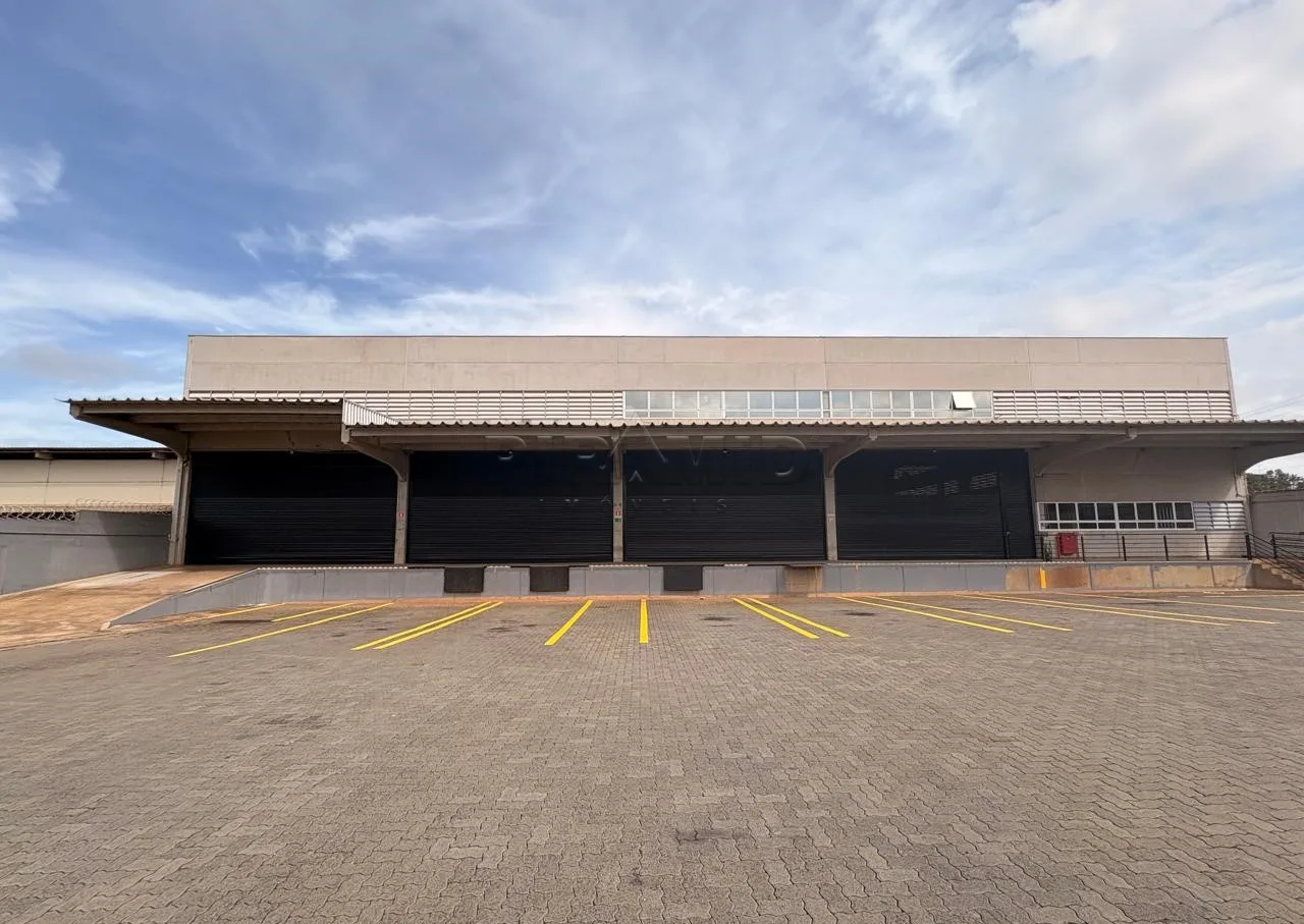 Alugar Comercial / Galp&atilde;o  Barrac&atilde;o em Ribeir&atilde;o Preto R$ 45.000,00 - Foto 1