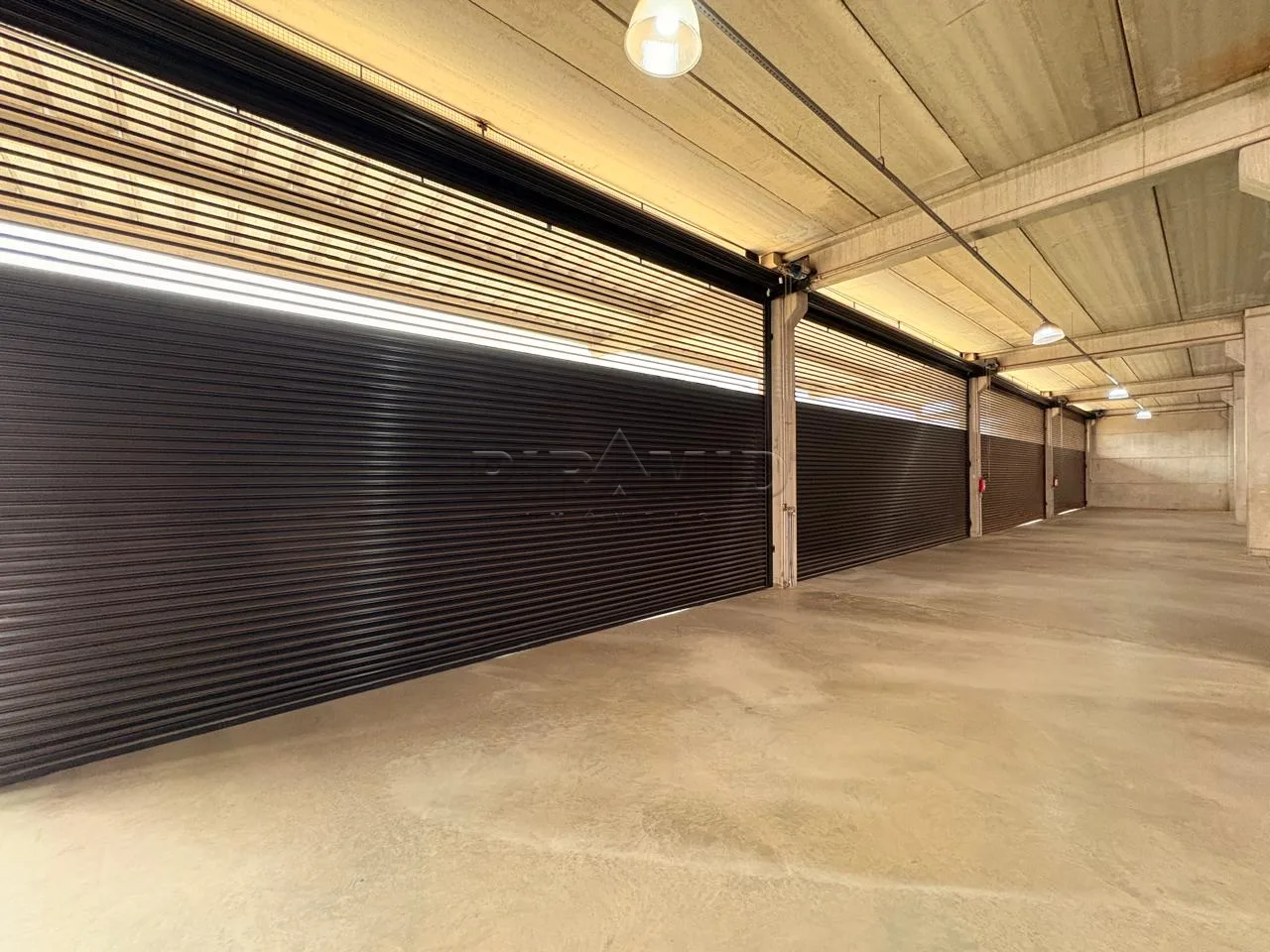 Alugar Comercial / Galp&atilde;o  Barrac&atilde;o em Ribeir&atilde;o Preto R$ 45.000,00 - Foto 5