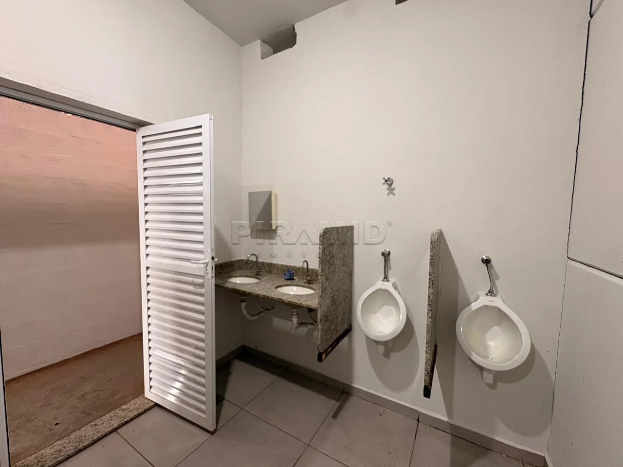 Alugar Comercial / Galp&atilde;o  Barrac&atilde;o em Ribeir&atilde;o Preto R$ 45.000,00 - Foto 27