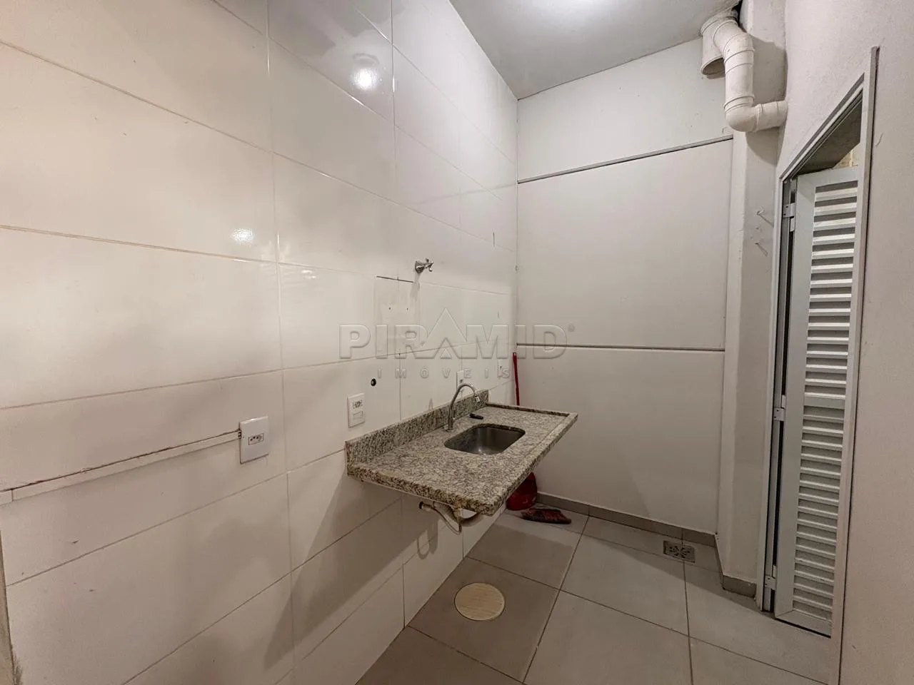 Alugar Comercial / Galp&atilde;o  Barrac&atilde;o em Ribeir&atilde;o Preto R$ 45.000,00 - Foto 31