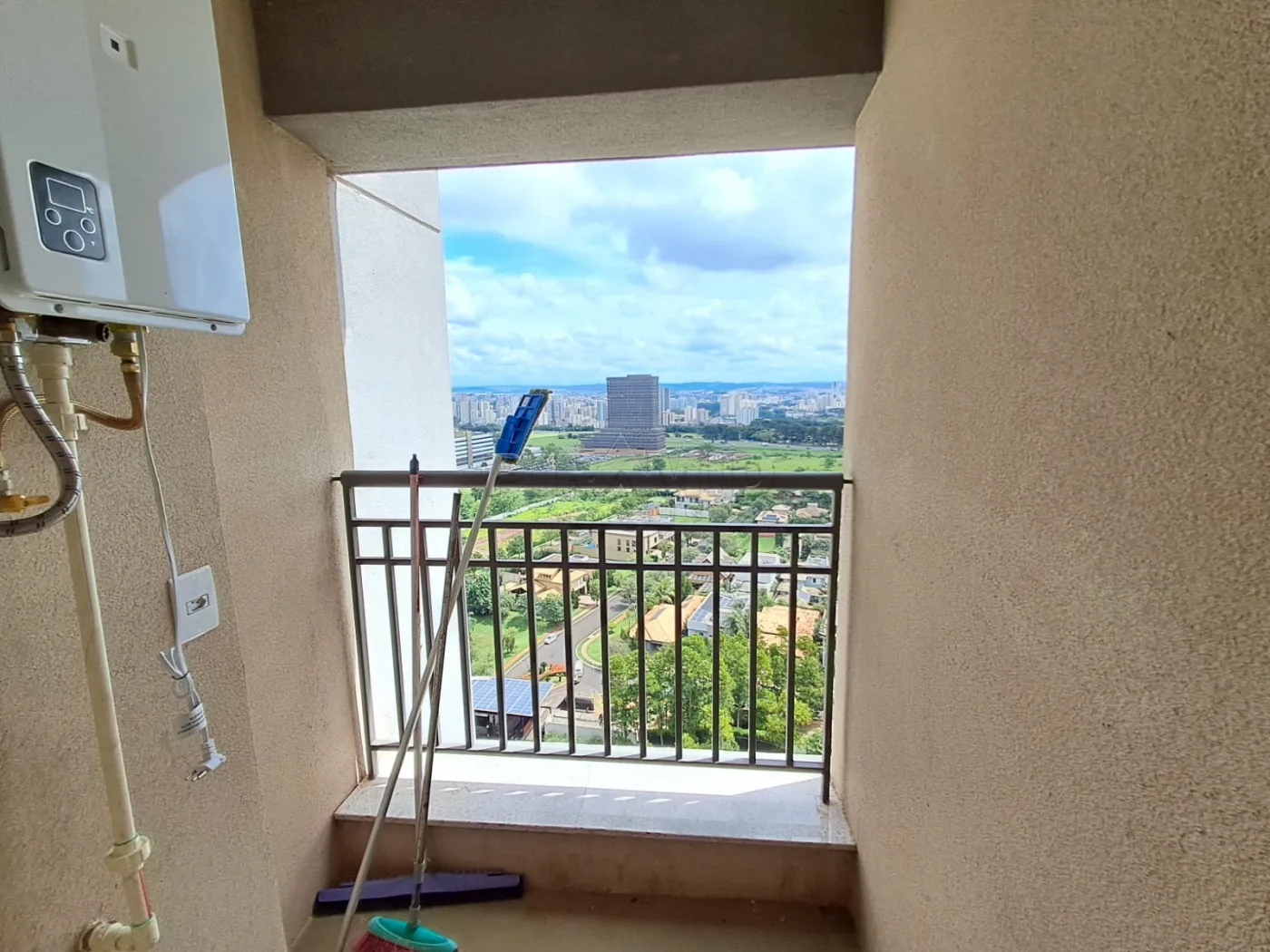 Alugar Apartamento / Padr&atilde;o em Ribeir&atilde;o Preto R$ 7.000,00 - Foto 14