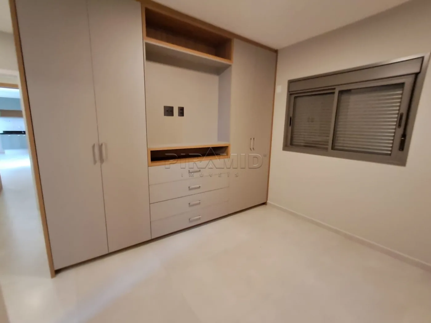 Alugar Apartamento / Padr&atilde;o em Ribeir&atilde;o Preto R$ 7.000,00 - Foto 18