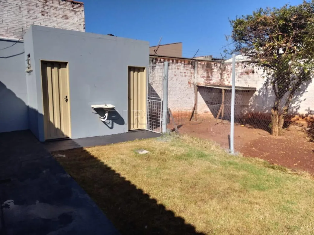 Comprar Casa / Padr&atilde;o em Ribeir&atilde;o Preto R$ 395.000,00 - Foto 2