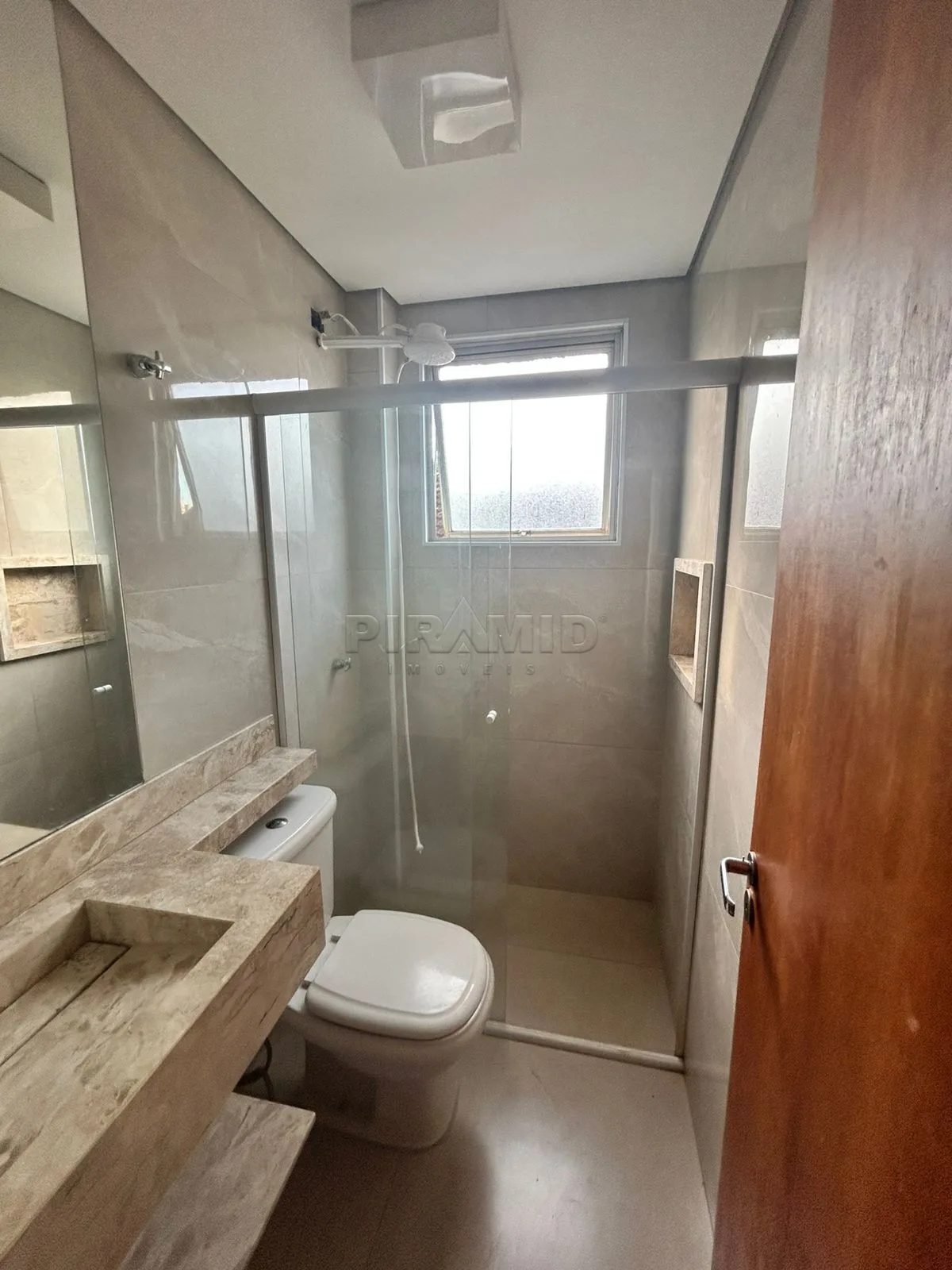 Alugar Apartamento / Padr&atilde;o em Ribeir&atilde;o Preto R$ 1.550,00 - Foto 6