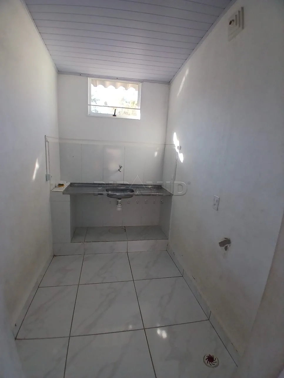 Alugar Comercial / Sal&atilde;o em Ribeir&atilde;o Preto R$ 1.500,00 - Foto 4