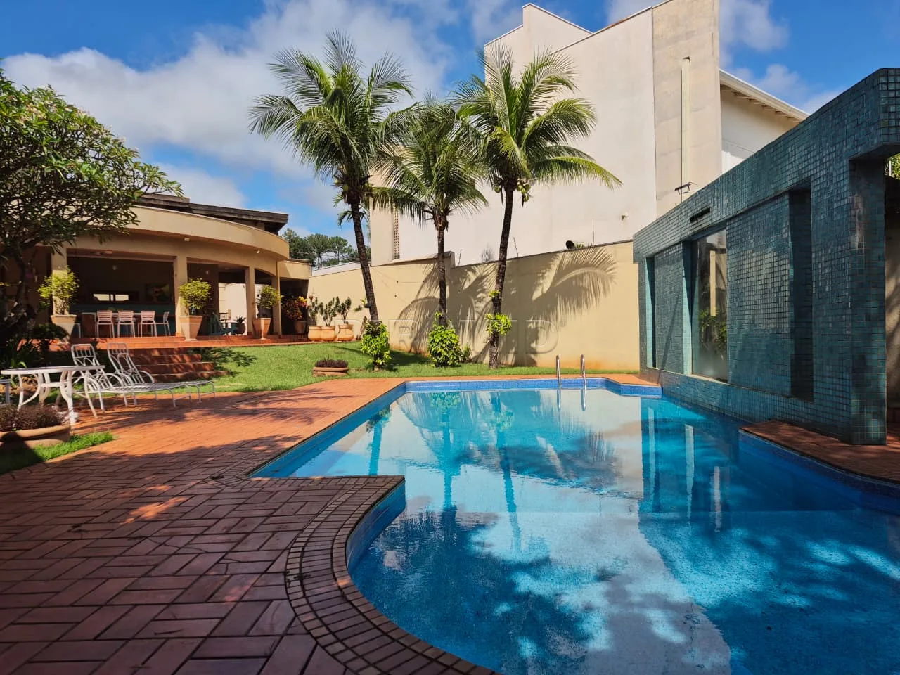 Alugar Casa / Padr&atilde;o em Ribeir&atilde;o Preto R$ 14.000,00 - Foto 3