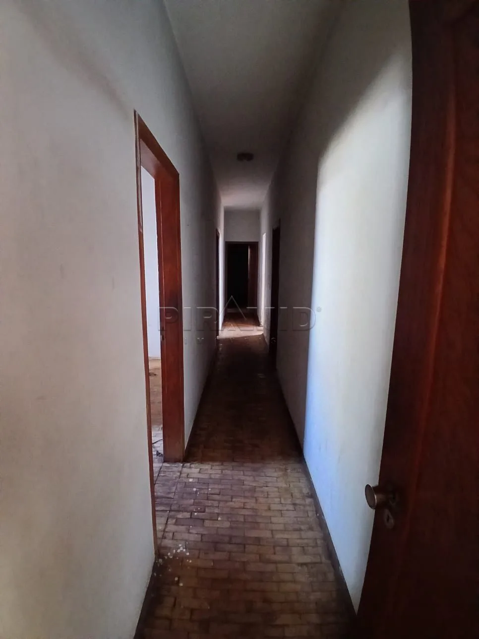 Alugar Casa / Padr&atilde;o em Ribeir&atilde;o Preto R$ 5.000,00 - Foto 4