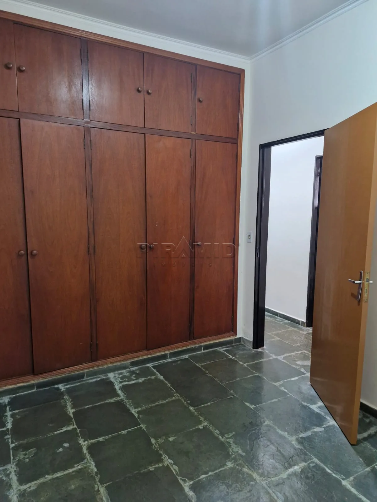 Comprar Casa / Padr&atilde;o em Ribeir&atilde;o Preto R$ 500.000,00 - Foto 8