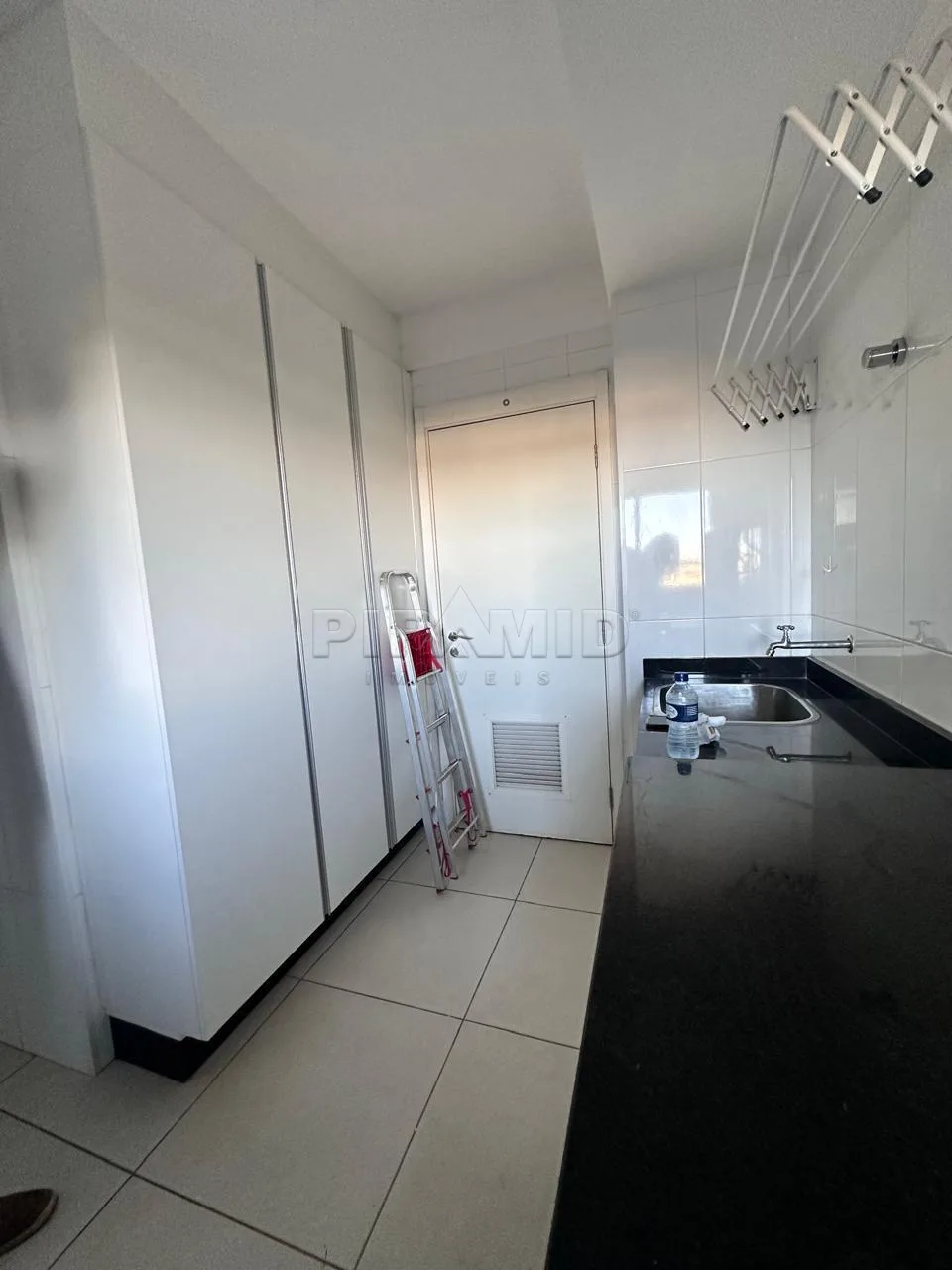 Alugar Apartamento / Padr&atilde;o em Ribeir&atilde;o Preto R$ 6.850,00 - Foto 8