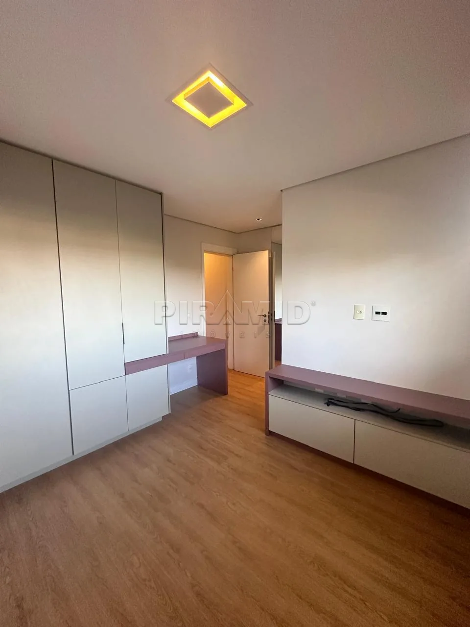Alugar Apartamento / Padr&atilde;o em Ribeir&atilde;o Preto R$ 6.850,00 - Foto 17