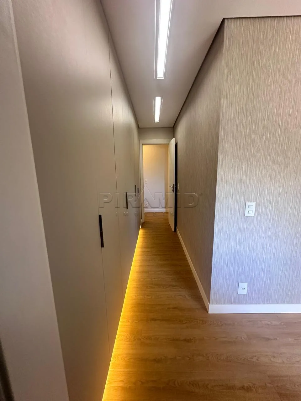 Alugar Apartamento / Padr&atilde;o em Ribeir&atilde;o Preto R$ 6.850,00 - Foto 20