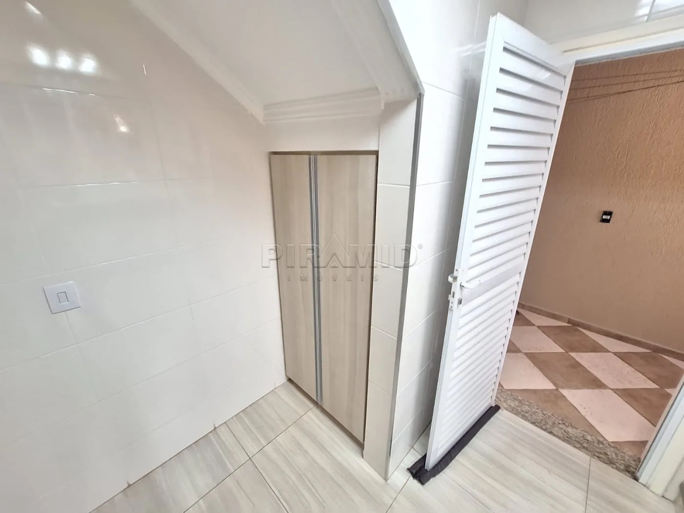 Alugar Casa / Condom&iacute;nio em Ribeir&atilde;o Preto R$ 5.900,00 - Foto 18