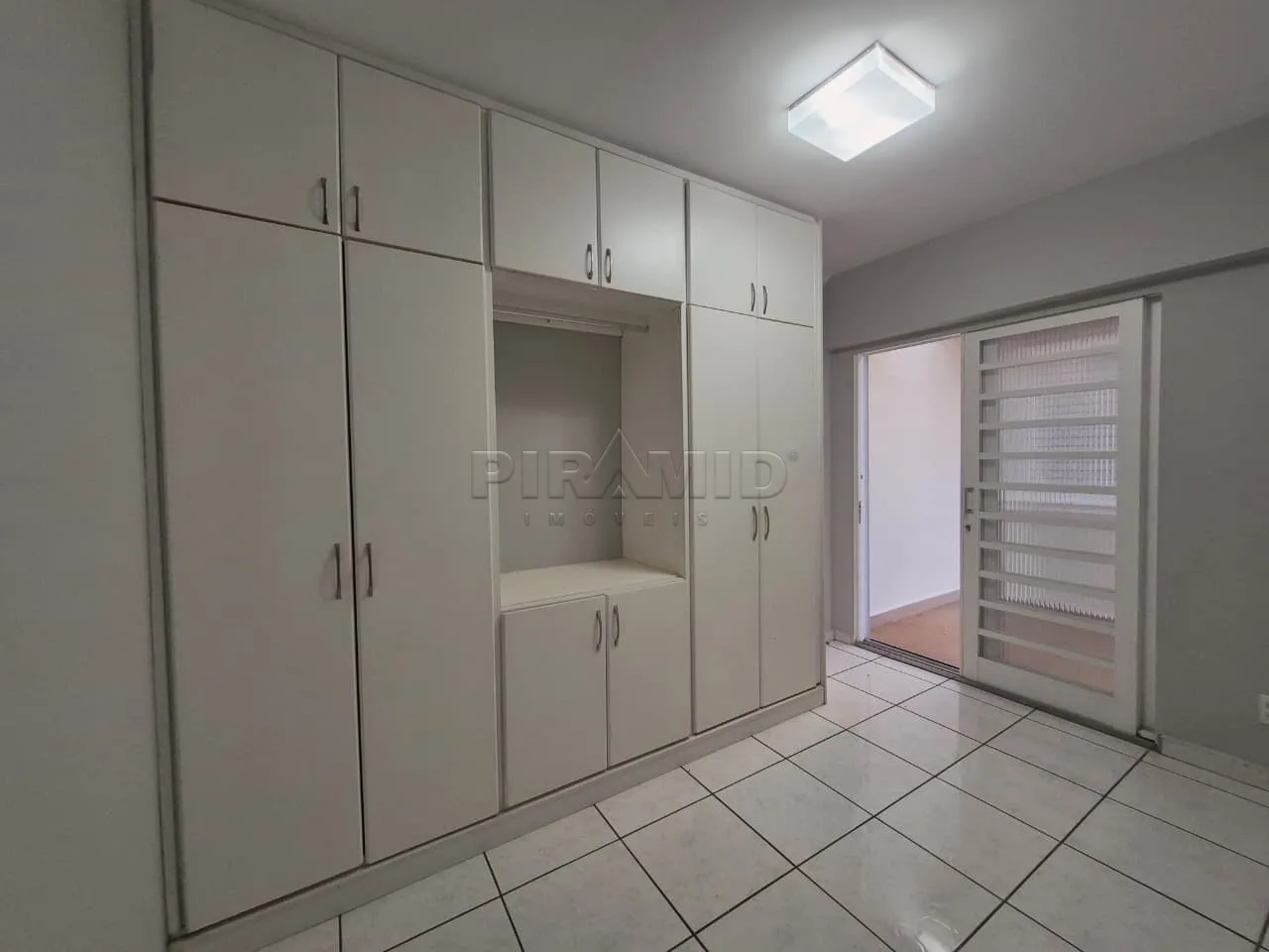 Alugar Casa / Condom&iacute;nio em Ribeir&atilde;o Preto R$ 4.000,00 - Foto 7