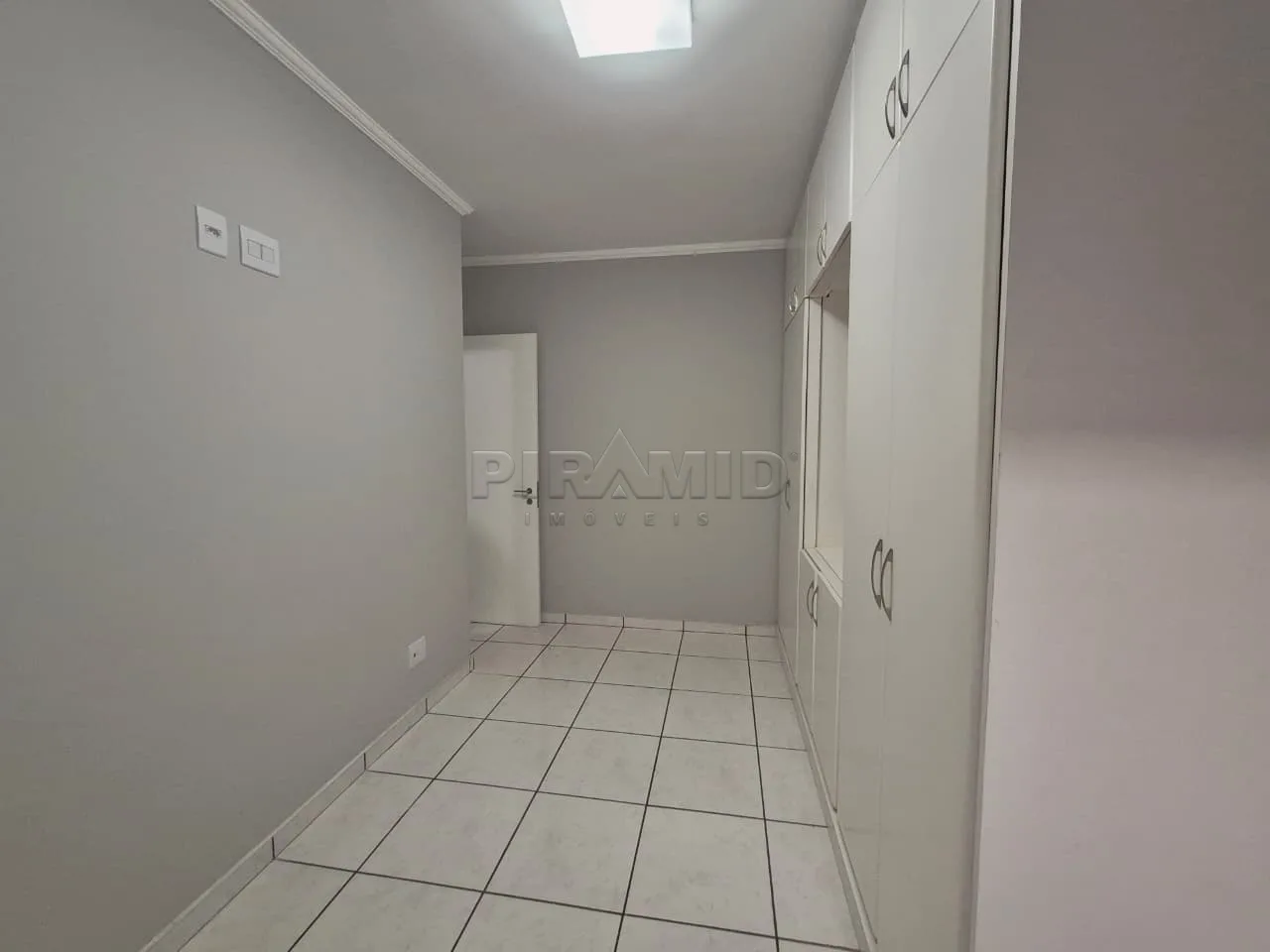 Alugar Casa / Condom&iacute;nio em Ribeir&atilde;o Preto R$ 4.000,00 - Foto 8