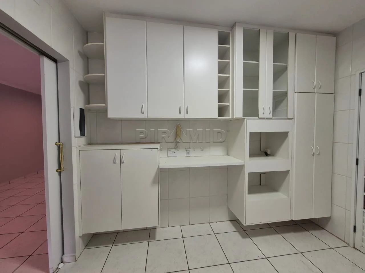 Alugar Casa / Condom&iacute;nio em Ribeir&atilde;o Preto R$ 4.000,00 - Foto 16