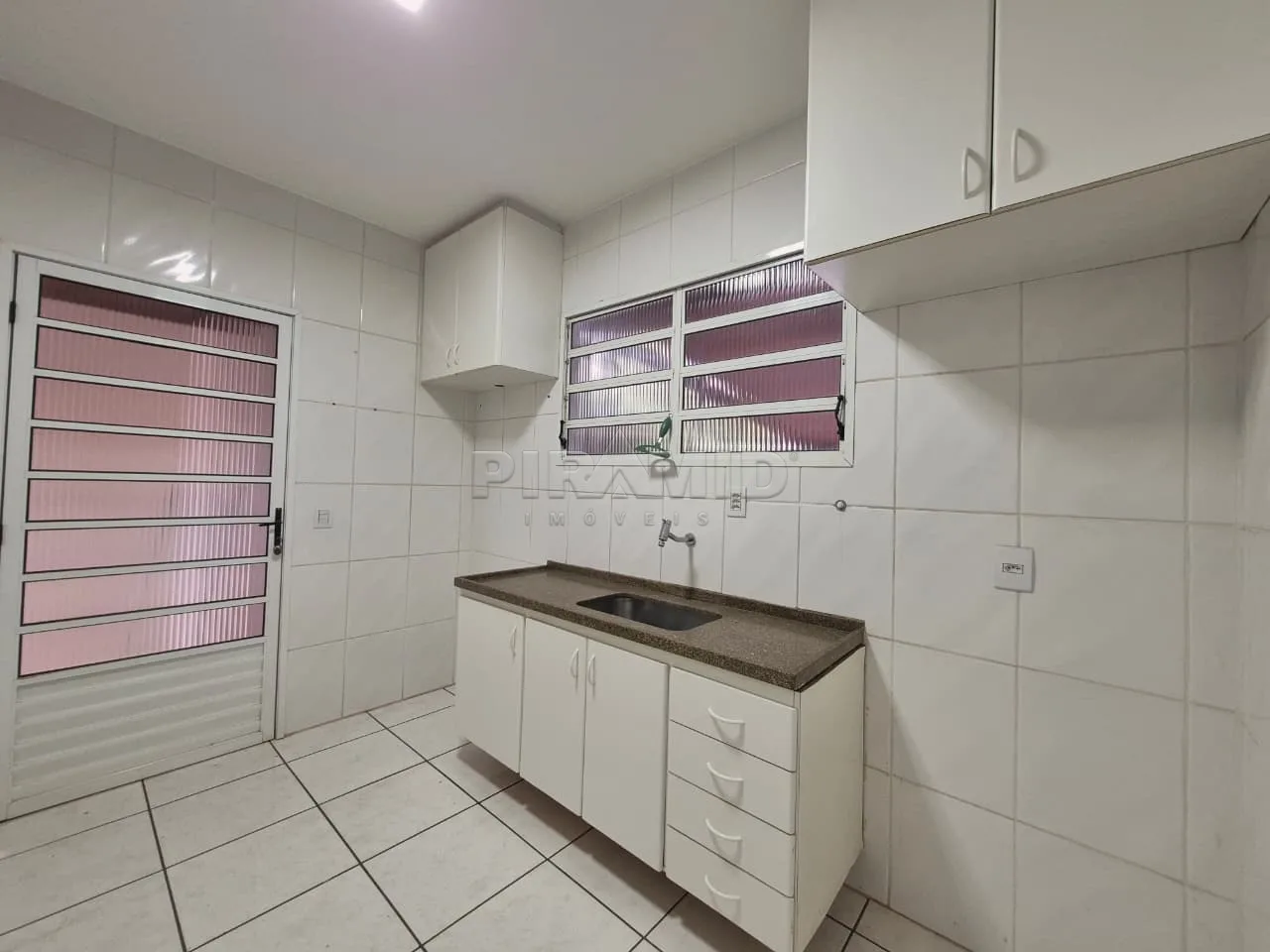 Alugar Casa / Condom&iacute;nio em Ribeir&atilde;o Preto R$ 4.000,00 - Foto 18