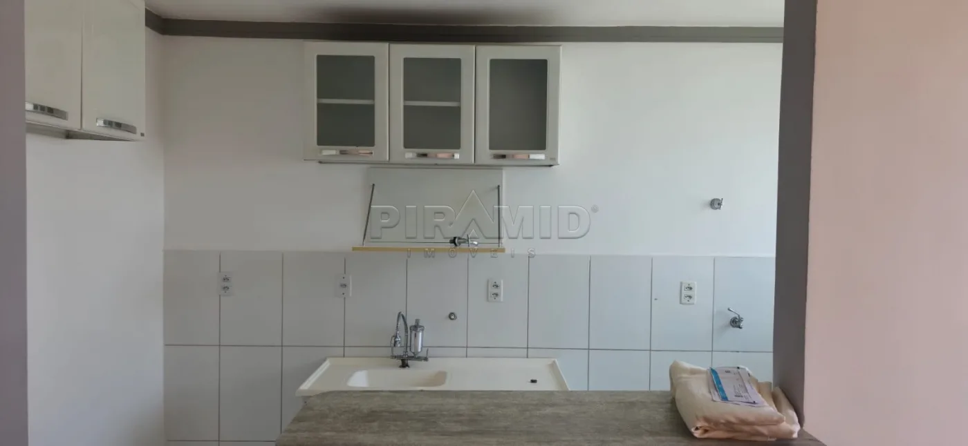 Alugar Apartamento / Padr&atilde;o em Ribeir&atilde;o Preto R$ 1.550,00 - Foto 5