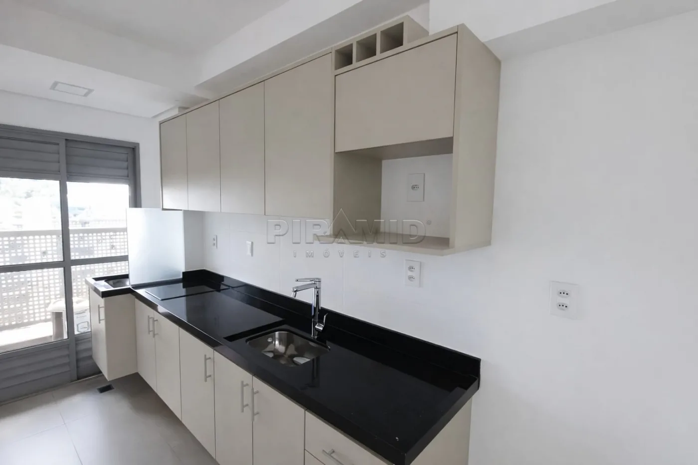 Alugar Apartamento / Padr&atilde;o em Ribeir&atilde;o Preto R$ 3.200,00 - Foto 3
