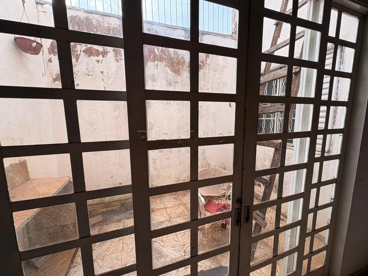 Alugar Casa / Padr&atilde;o em Ribeir&atilde;o Preto R$ 2.200,00 - Foto 8