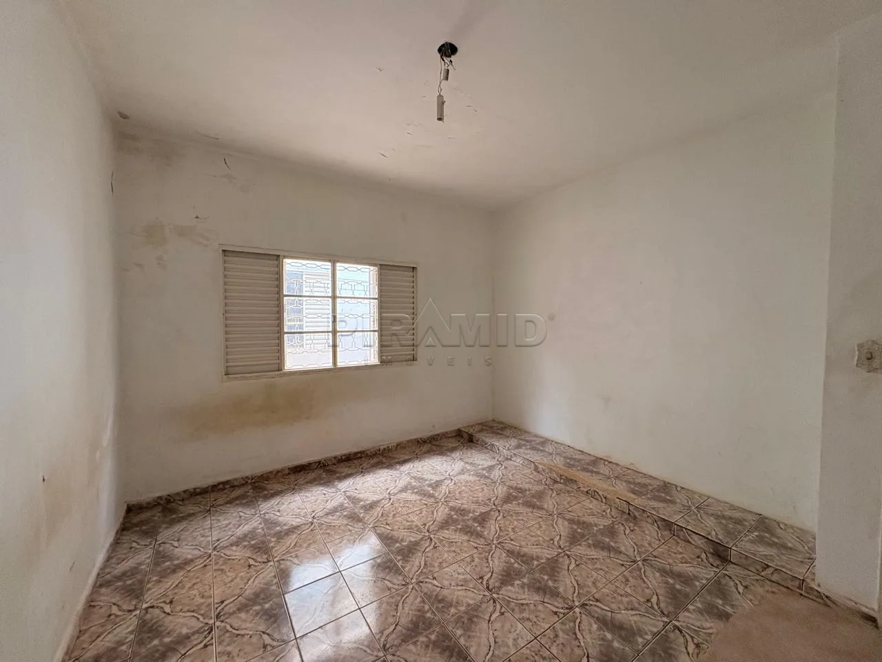 Alugar Casa / Padr&atilde;o em Ribeir&atilde;o Preto R$ 2.200,00 - Foto 13