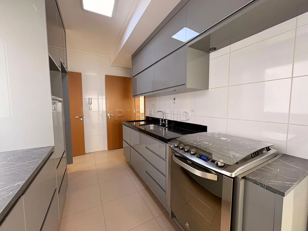 Comprar Apartamento / Padr&atilde;o em Ribeir&atilde;o Preto R$ 980.000,00 - Foto 13