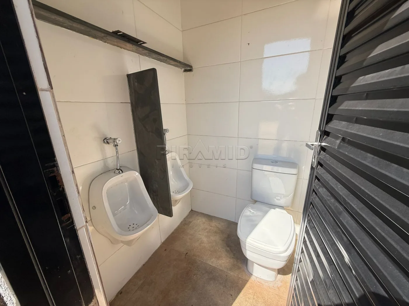 Alugar Comercial / Sal&atilde;o em Ribeir&atilde;o Preto R$ 5.000,00 - Foto 28