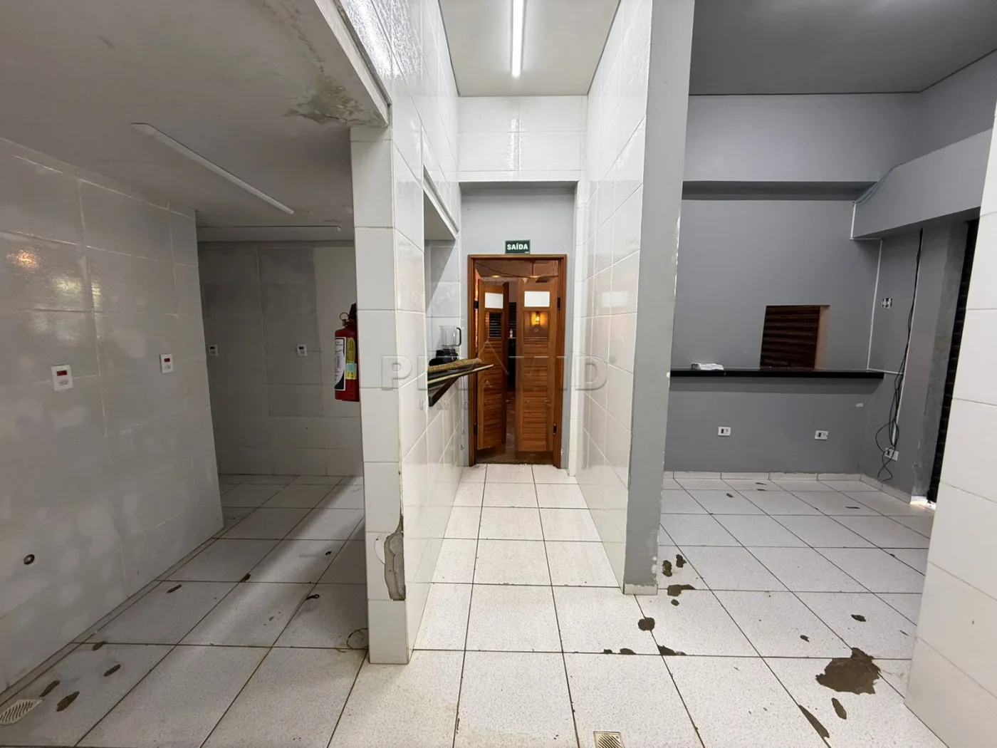 Alugar Comercial / Sal&atilde;o em Ribeir&atilde;o Preto R$ 5.000,00 - Foto 5