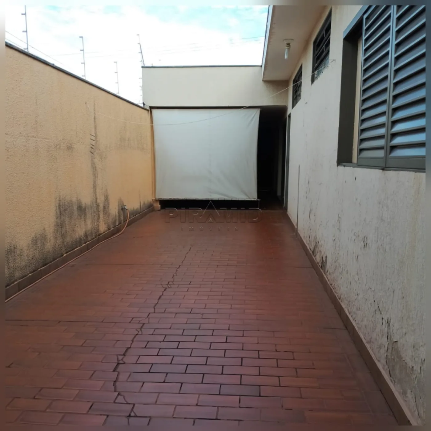 Comprar Casa / Padr&atilde;o em Ribeir&atilde;o Preto R$ 1.350.000,00 - Foto 4