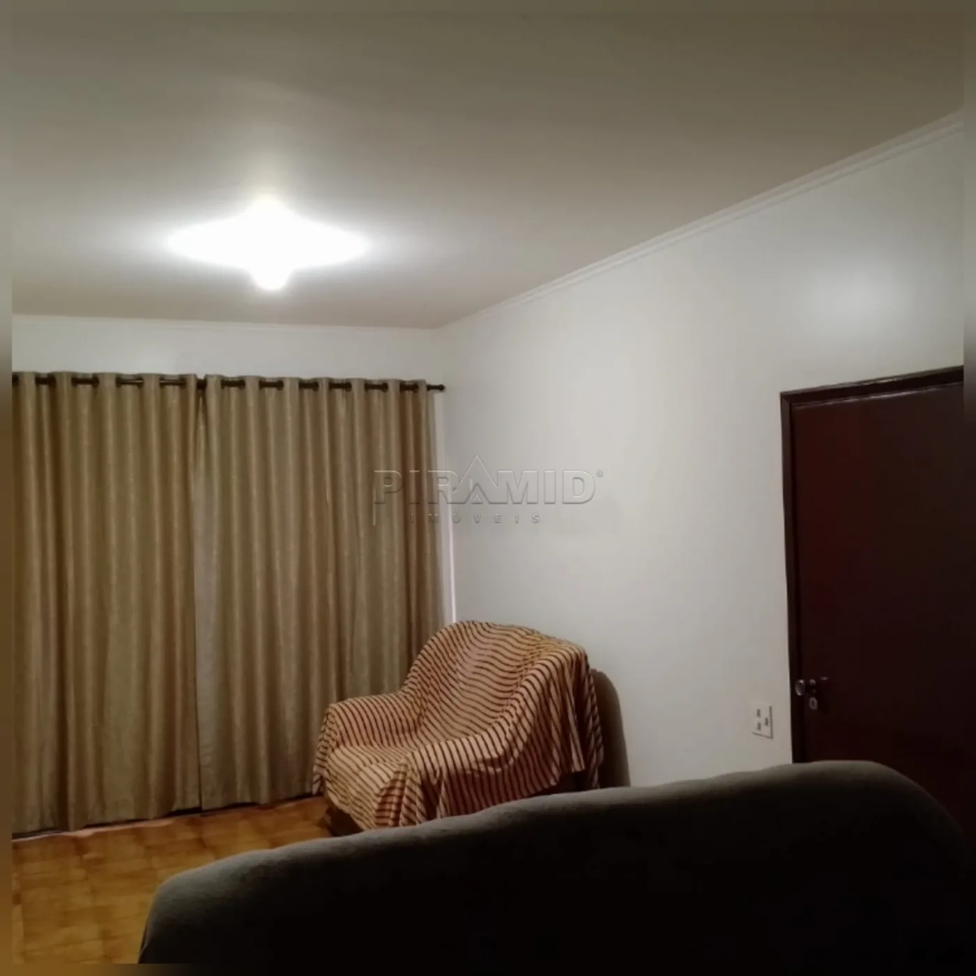 Comprar Casa / Padr&atilde;o em Ribeir&atilde;o Preto R$ 1.350.000,00 - Foto 24
