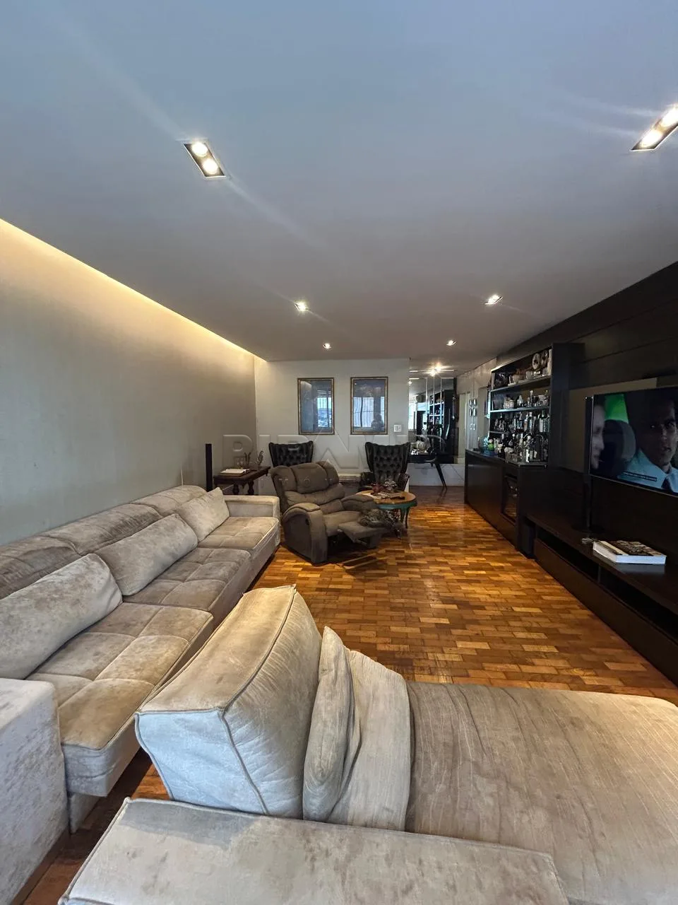 Comprar Apartamento / Padr&atilde;o em Ribeir&atilde;o Preto R$ 520.000,00 - Foto 4