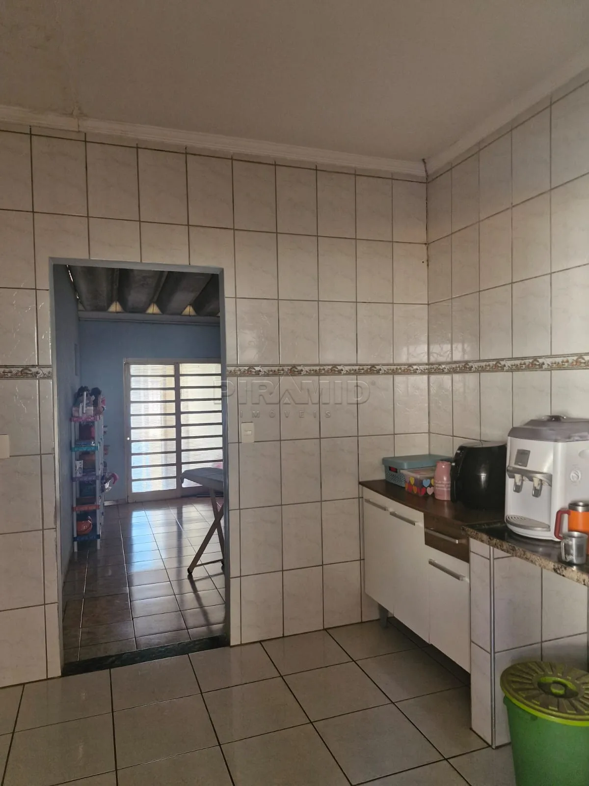 Comprar Casa / Padr&atilde;o em Ribeir&atilde;o Preto R$ 390.000,00 - Foto 4