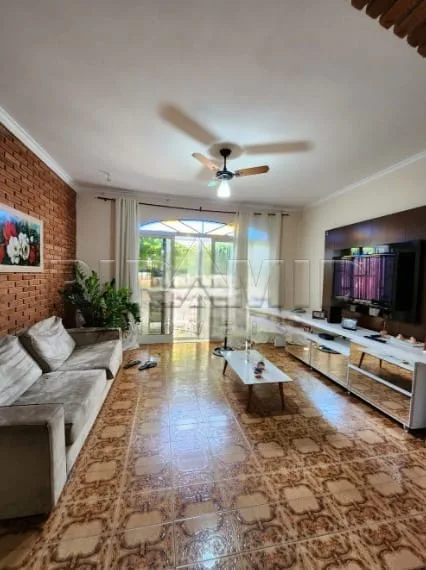 Comprar Casa / Padr&atilde;o em Ribeir&atilde;o Preto R$ 561.000,00 - Foto 4