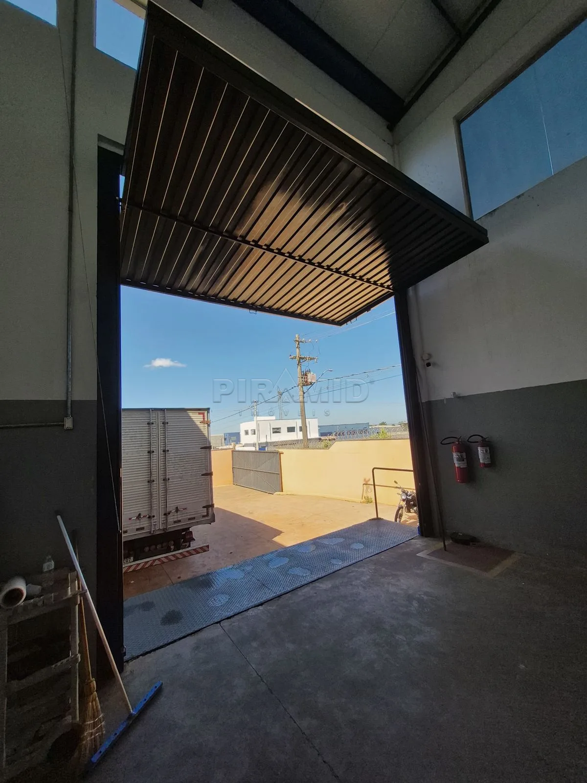 Alugar Comercial / Galp&atilde;o  Barrac&atilde;o em Jardin&oacute;polis R$ 35.000,00 - Foto 8