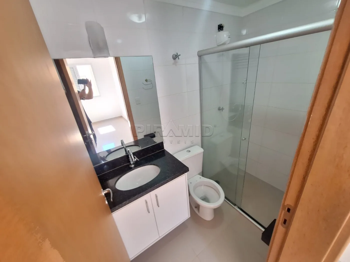 Comprar Apartamento / Padr&atilde;o em Ribeir&atilde;o Preto R$ 400.000,00 - Foto 13