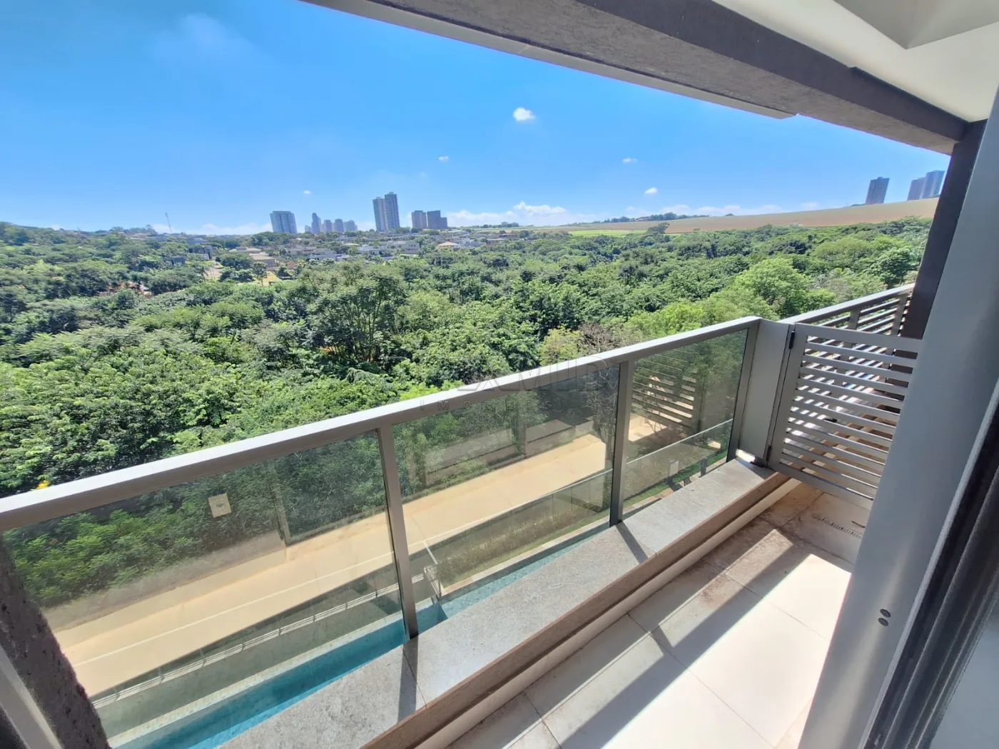 Alugar Apartamento / Padr&atilde;o em Ribeir&atilde;o Preto R$ 6.000,00 - Foto 6