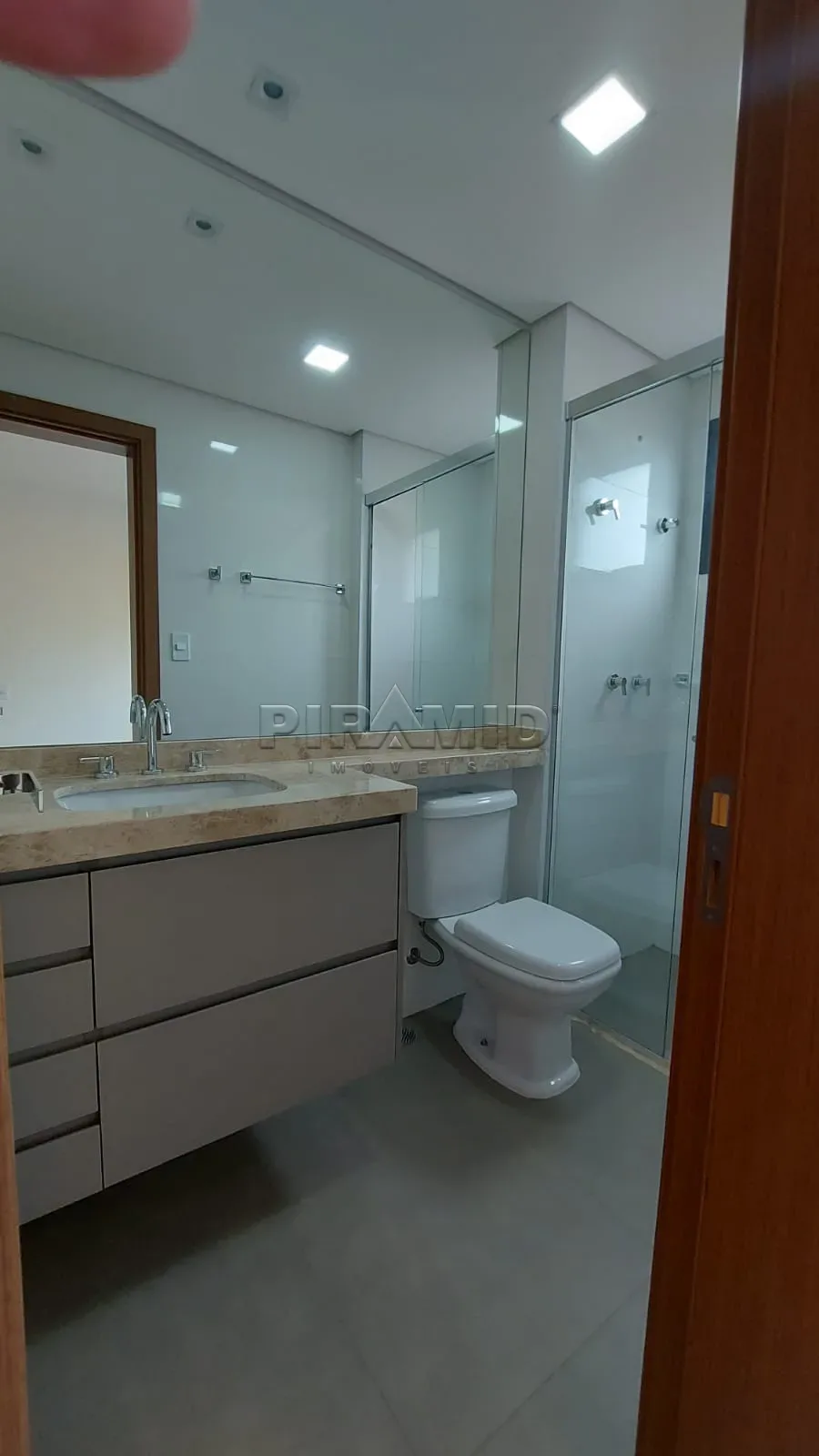 Alugar Apartamento / Padr&atilde;o em Ribeir&atilde;o Preto R$ 4.350,00 - Foto 19