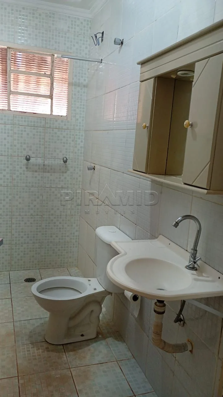 Alugar Casa / Padr&atilde;o em Ribeir&atilde;o Preto R$ 1.000,00 - Foto 5