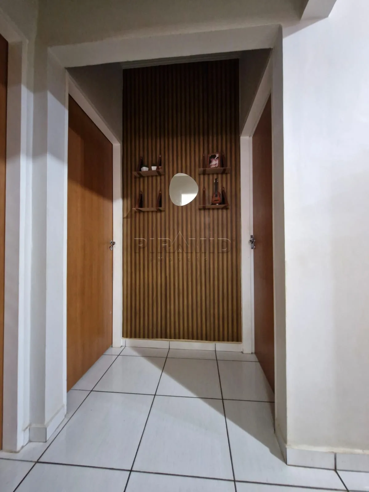 Comprar Casa / Padr&atilde;o em Ribeir&atilde;o Preto R$ 340.000,00 - Foto 3