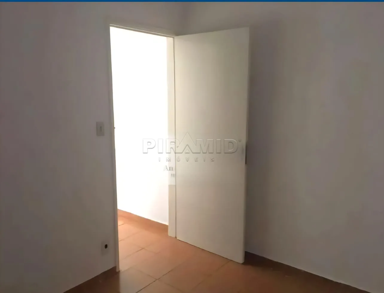 Alugar Casa / Padr&atilde;o em Ribeir&atilde;o Preto R$ 2.600,00 - Foto 12