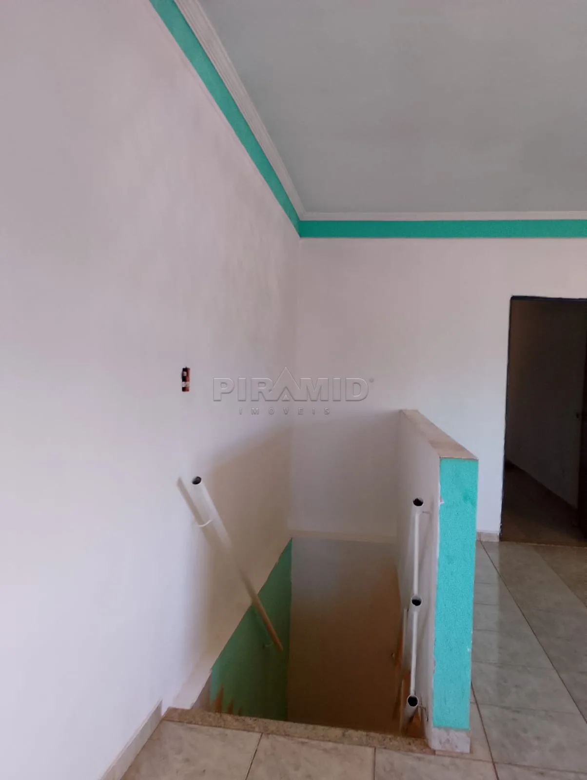 Alugar Casa / Padr&atilde;o em Ribeir&atilde;o Preto R$ 1.800,00 - Foto 4