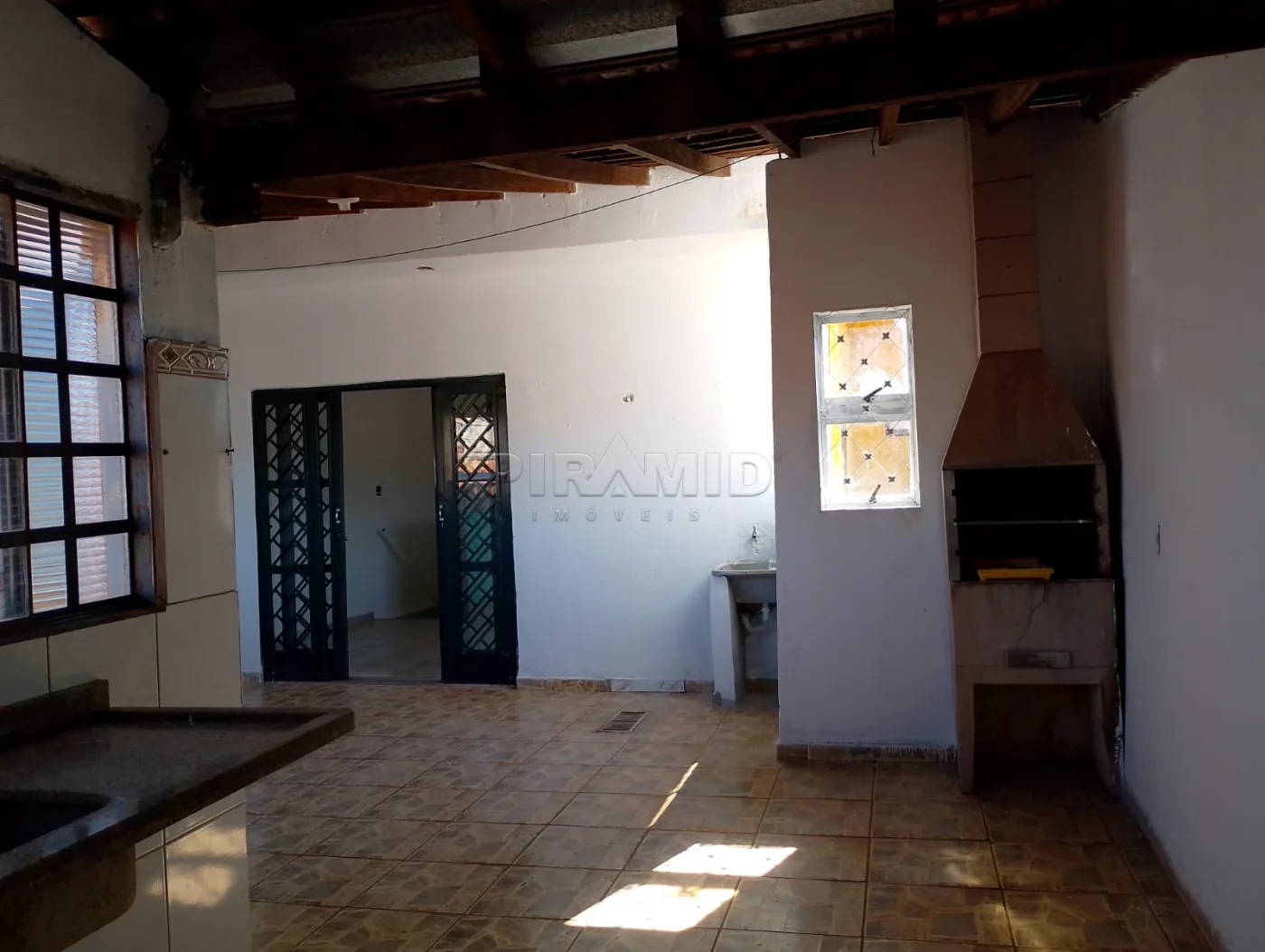 Alugar Casa / Padr&atilde;o em Ribeir&atilde;o Preto R$ 1.800,00 - Foto 12