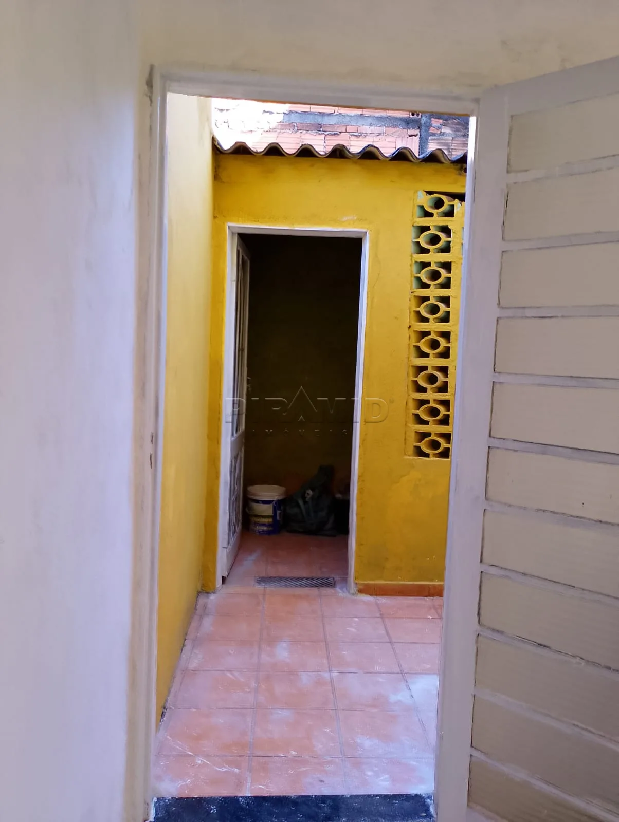 Alugar Casa / Padr&atilde;o em Ribeir&atilde;o Preto R$ 1.800,00 - Foto 17