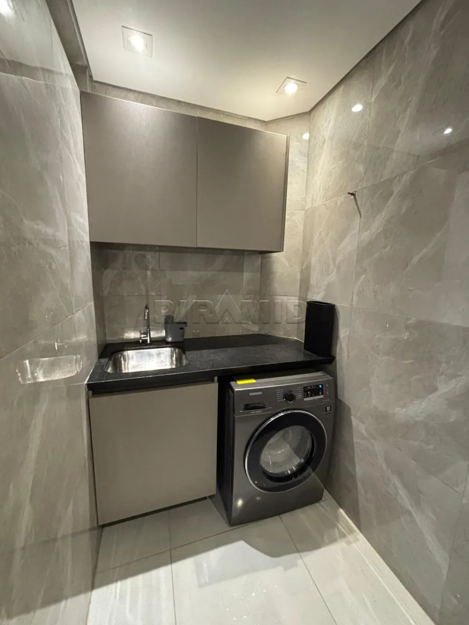 Comprar Apartamento / Padr&atilde;o em Ribeir&atilde;o Preto R$ 530.000,00 - Foto 15