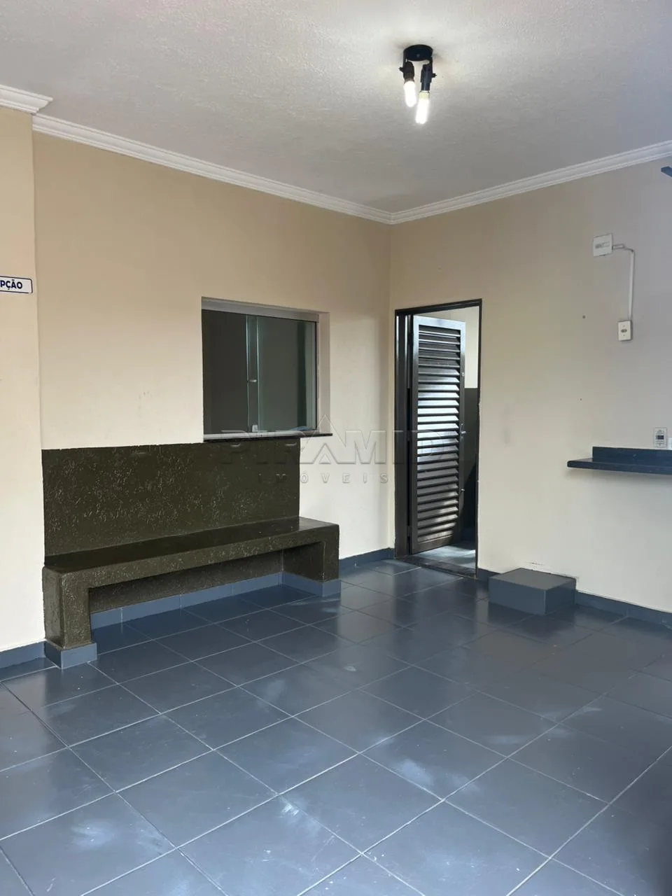 Alugar Comercial / Casa em Ribeir&atilde;o Preto R$ 3.000,00 - Foto 8