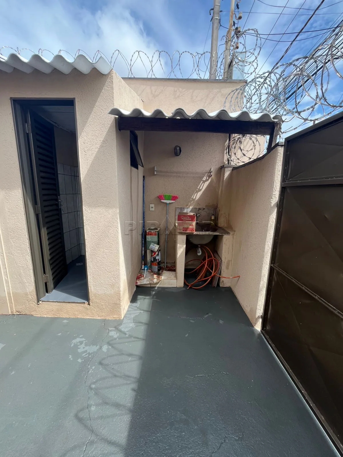 Alugar Comercial / Casa em Ribeir&atilde;o Preto R$ 3.000,00 - Foto 19