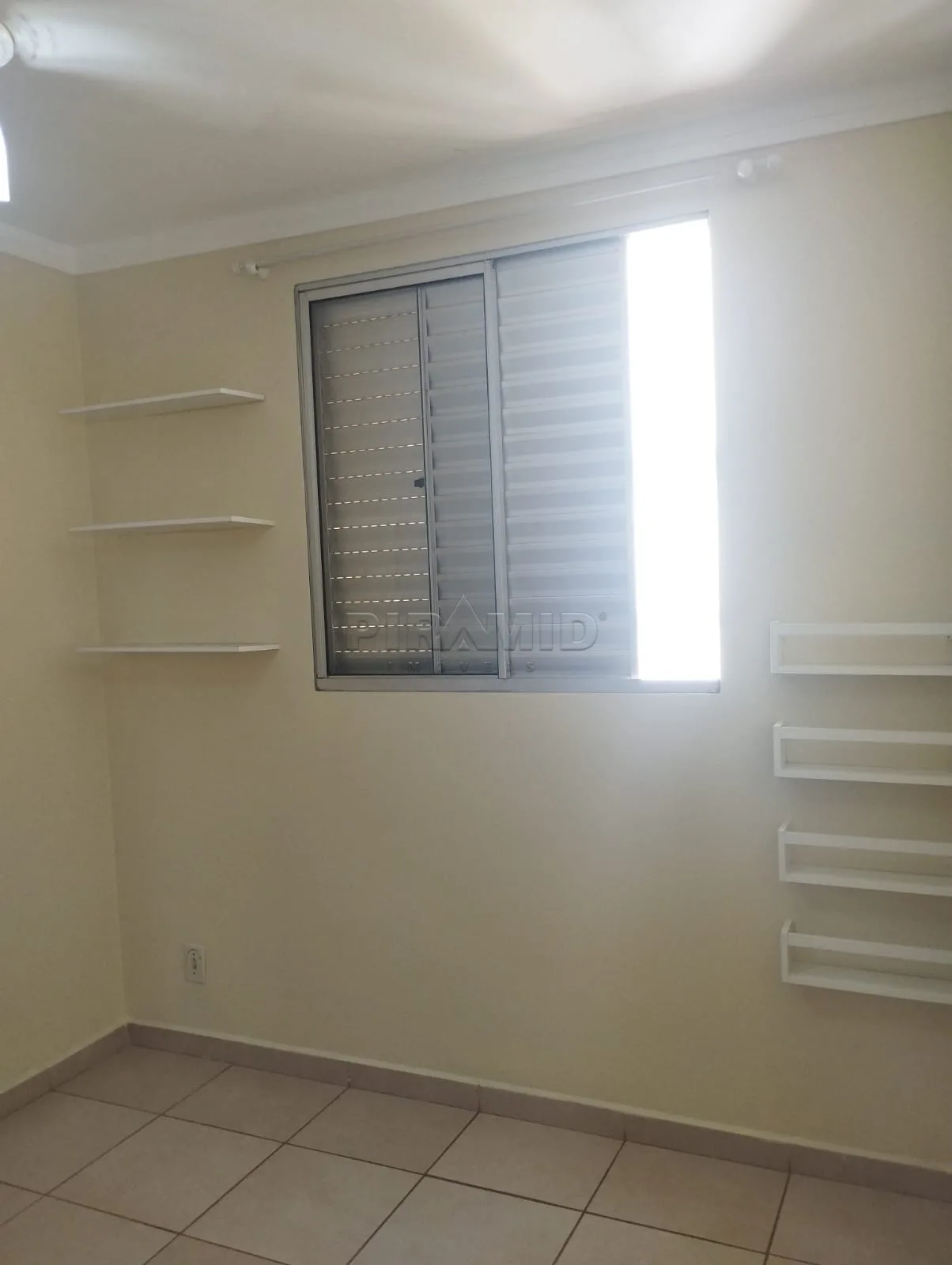 Alugar Apartamento / Padr&atilde;o em Ribeir&atilde;o Preto R$ 1.400,00 - Foto 13