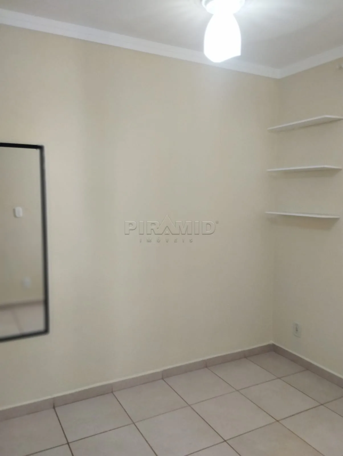 Alugar Apartamento / Padr&atilde;o em Ribeir&atilde;o Preto R$ 1.400,00 - Foto 14